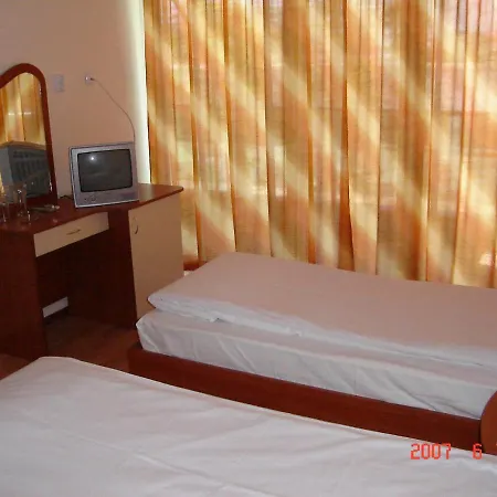 Hotel Harmony
